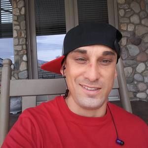 Meet your Posher, Cory